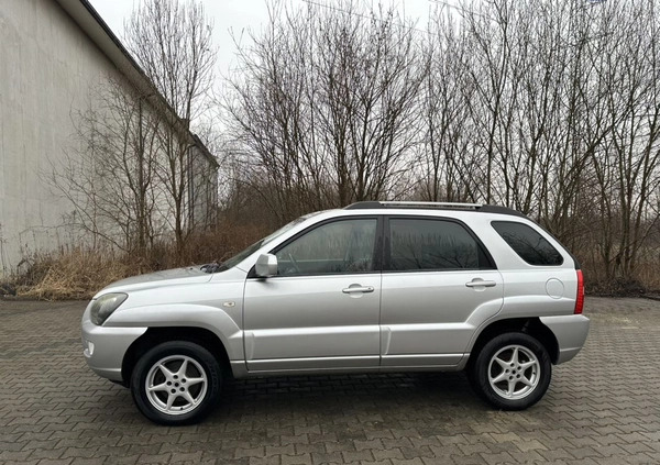 Kia Sportage cena 23900 przebieg: 187000, rok produkcji 2010 z Dzierżoniów małe 191